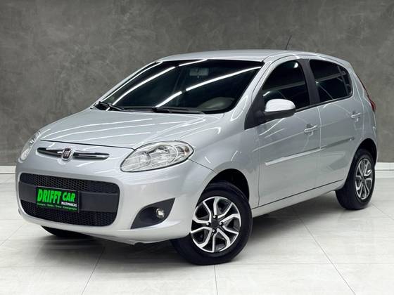 FIAT PALIO 1.4 MPI ATTRACTIVE 8V FLEX 4P MANUAL FIAT PALIO 1.4 MPI ATTRACTIVE 8V FLEX 4P MANUAL